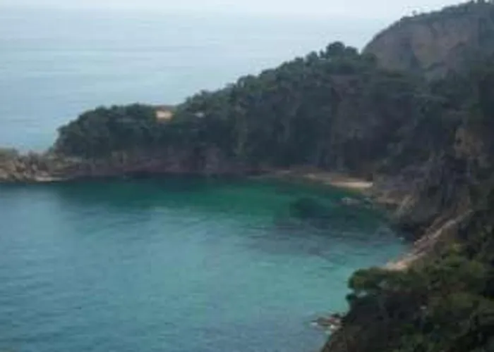 Salions By Interhome